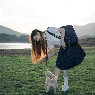女郎！女狼